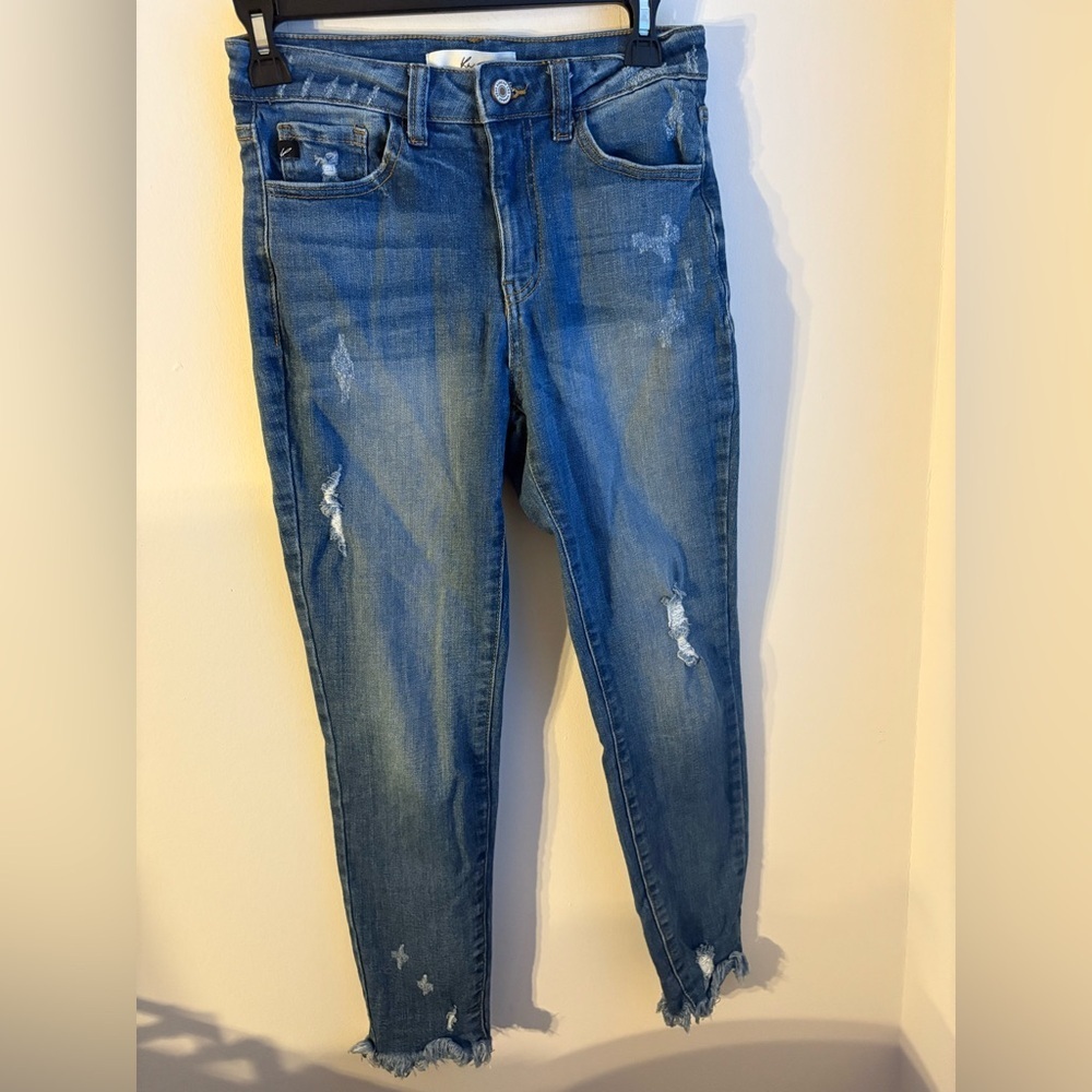 Kancan dark wash distressed jeans size 3/25